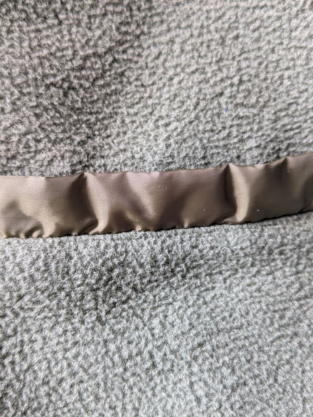 Cotopaxi Olive Green Fleece Jacket - Picture 3 of 3